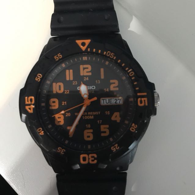 Casio Quartz watch, Men's Fashion, Watches & Accessories, Watches on ...