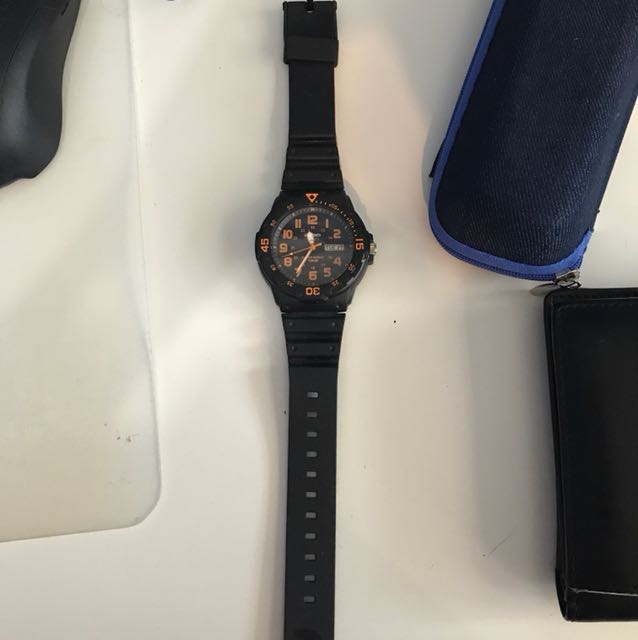 Casio Quartz watch, Men's Fashion, Watches & Accessories, Watches on ...