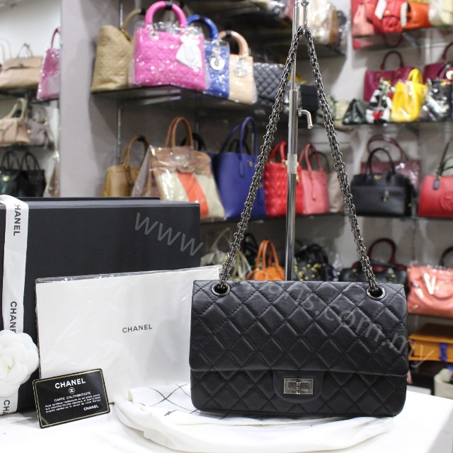 Chanel Reissue 2.55 Large Silver Metallic Aged Calfskin Bag, Luxury, Bags &  Wallets on Carousell