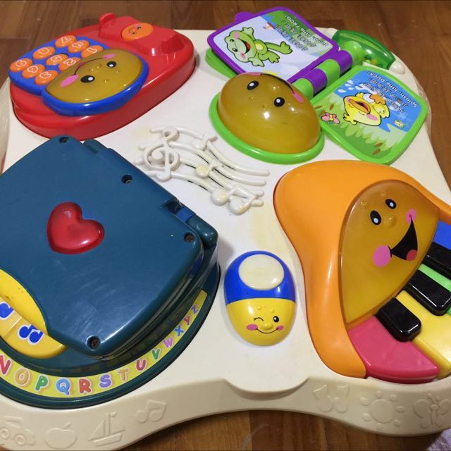 fisher price laugh and learn fun with friends musical table