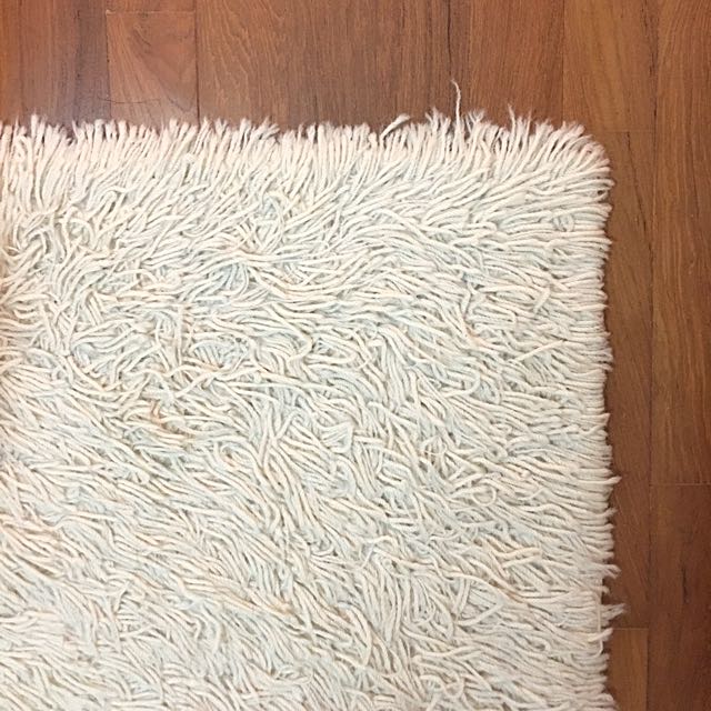IKEA shag rug in off white, Furniture Home Living, Home Cushions & Throws on Carousell