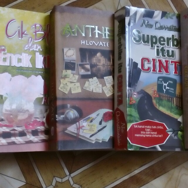 Novel Melayu, Hobbies & Toys, Books & Magazines, Storybooks on Carousell