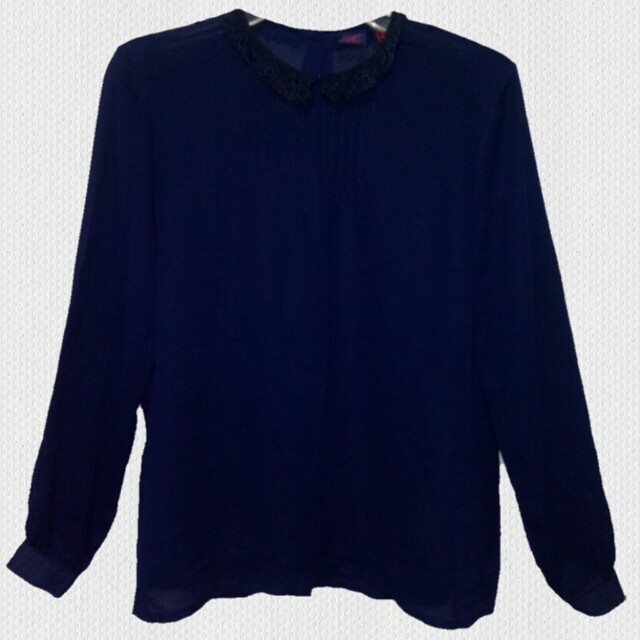 SHEER OFFICE BLOUSE LONG SLEEVES DARK BLUE (Category: Blouses) located in Quezon City. Submitted by supermoods (Listing ID 152899268, Image 1). Description: Good for office wear, collar details included in 2nd photo..