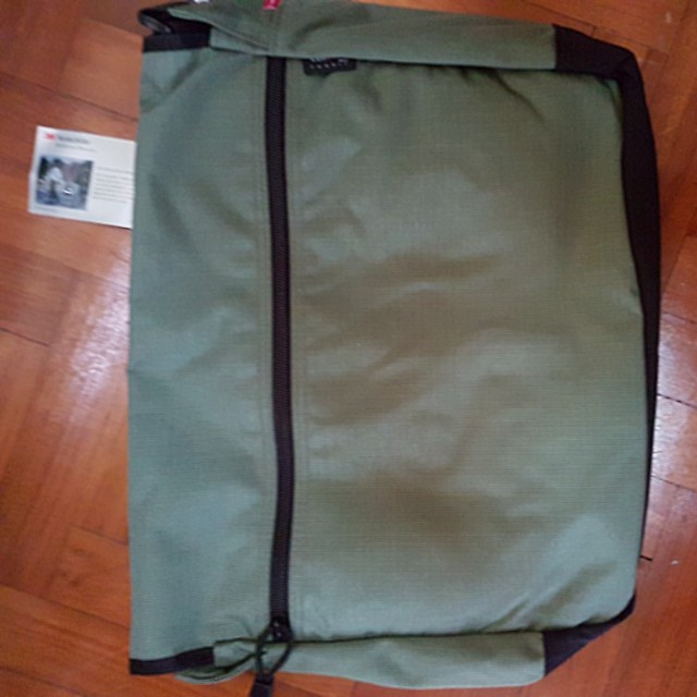 Supreme hi clearance vis messenger bag