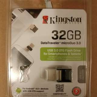 32GB Dual-Use USB Flash Drive for Smartphones and Computers