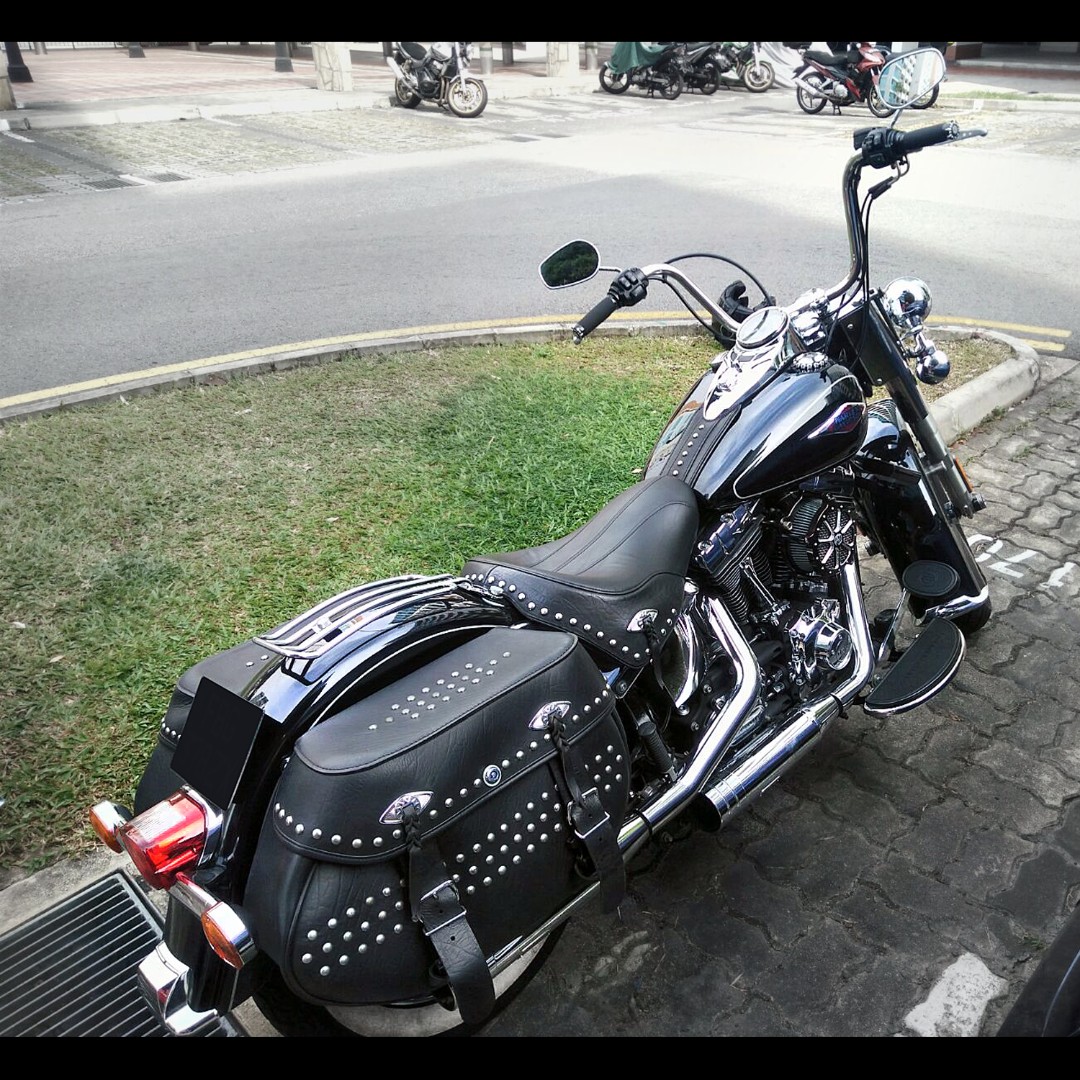 2022 Harley Davidson Heritage Softail Classic Flstc Motorcycles Motorcycles For Sale Class 2 On Carousell