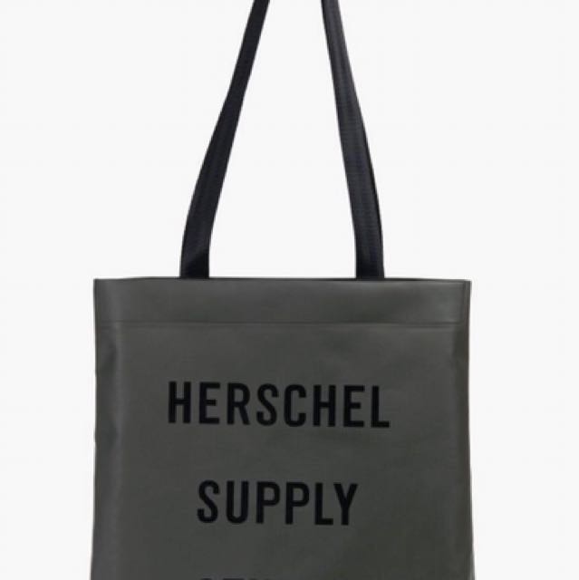 Herschel studio shop tote