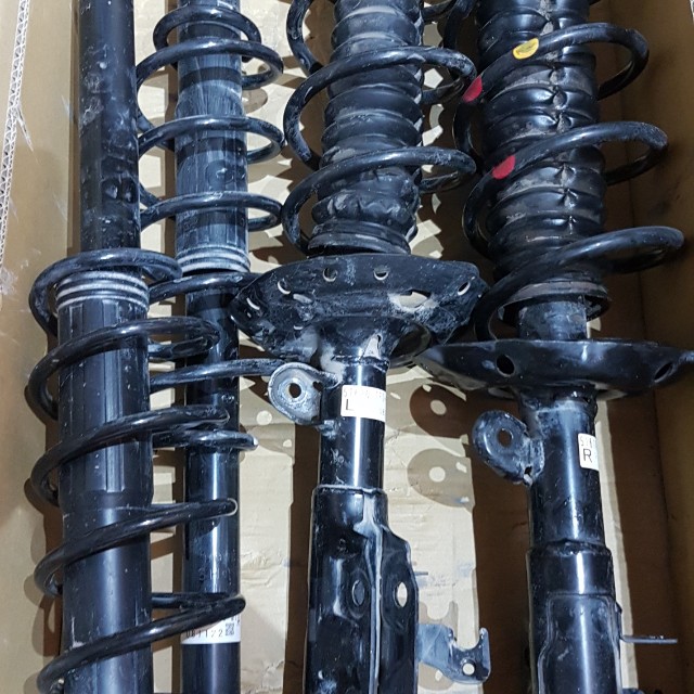 Honda jazz/fit GE8 Orginal suspension, Car Accessories on Carousell