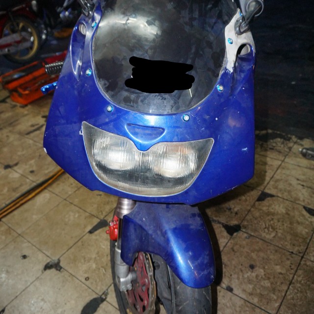 Kawasaki Zxr 250 Motorbikes On Carousell