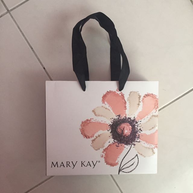 Michael Kors Mary Kay paperbag