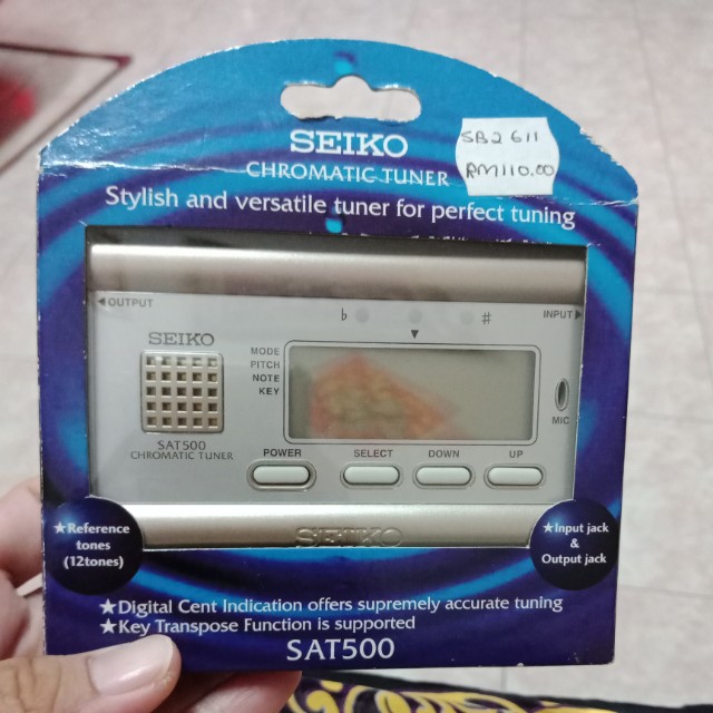 SEIKO Chromatic Tuner SAT500, Hobbies & Toys, Music & Media, Music  Accessories on Carousell