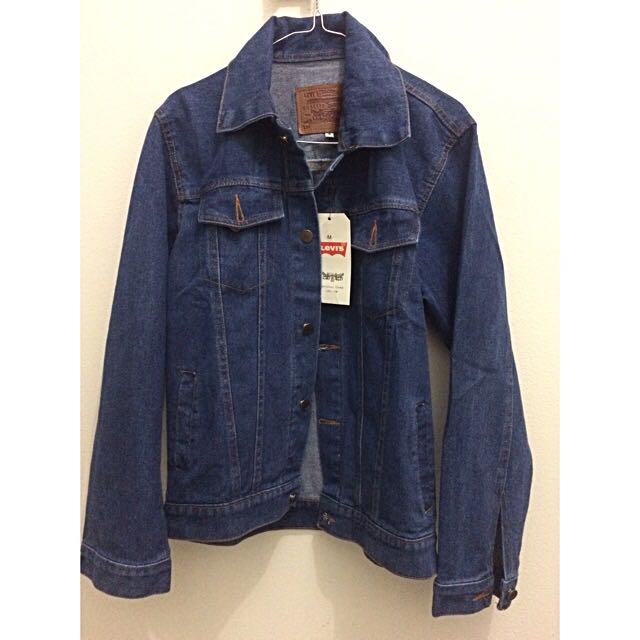 Set Of Levi's Denim Jacket + Snoopy 