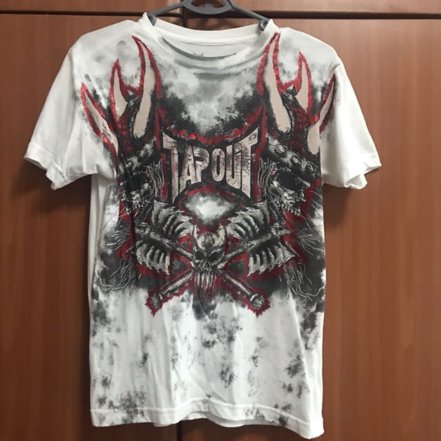 Tapout Shirt in Lavder | ABOUT YOU