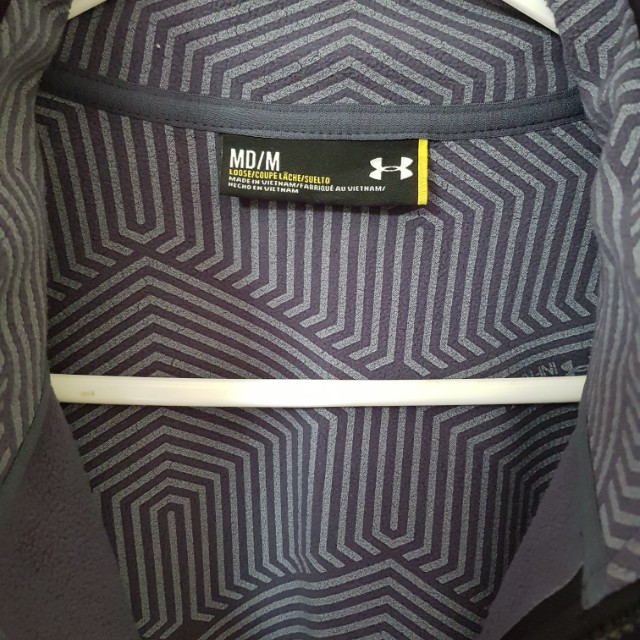 Under armour loose discount coupe lache suelto coldgear