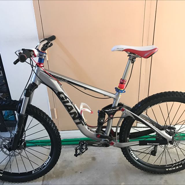 2012 giant trance 2 top