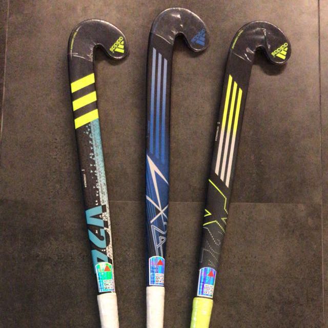 sponsor Mentaliteit lokaal adidas Carbon hockey sticks LX24 Carbon , Sports Equipment, Sports & Games,  Racket & Ball Sports on Carousell