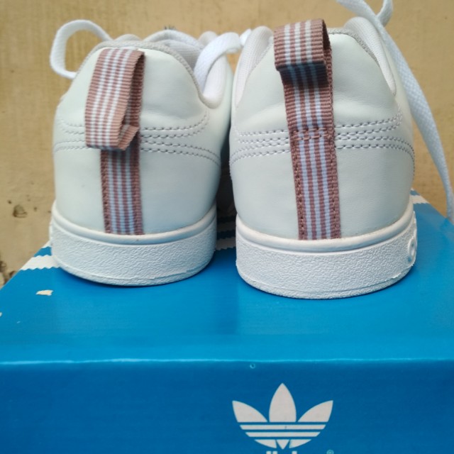adidas advance neo