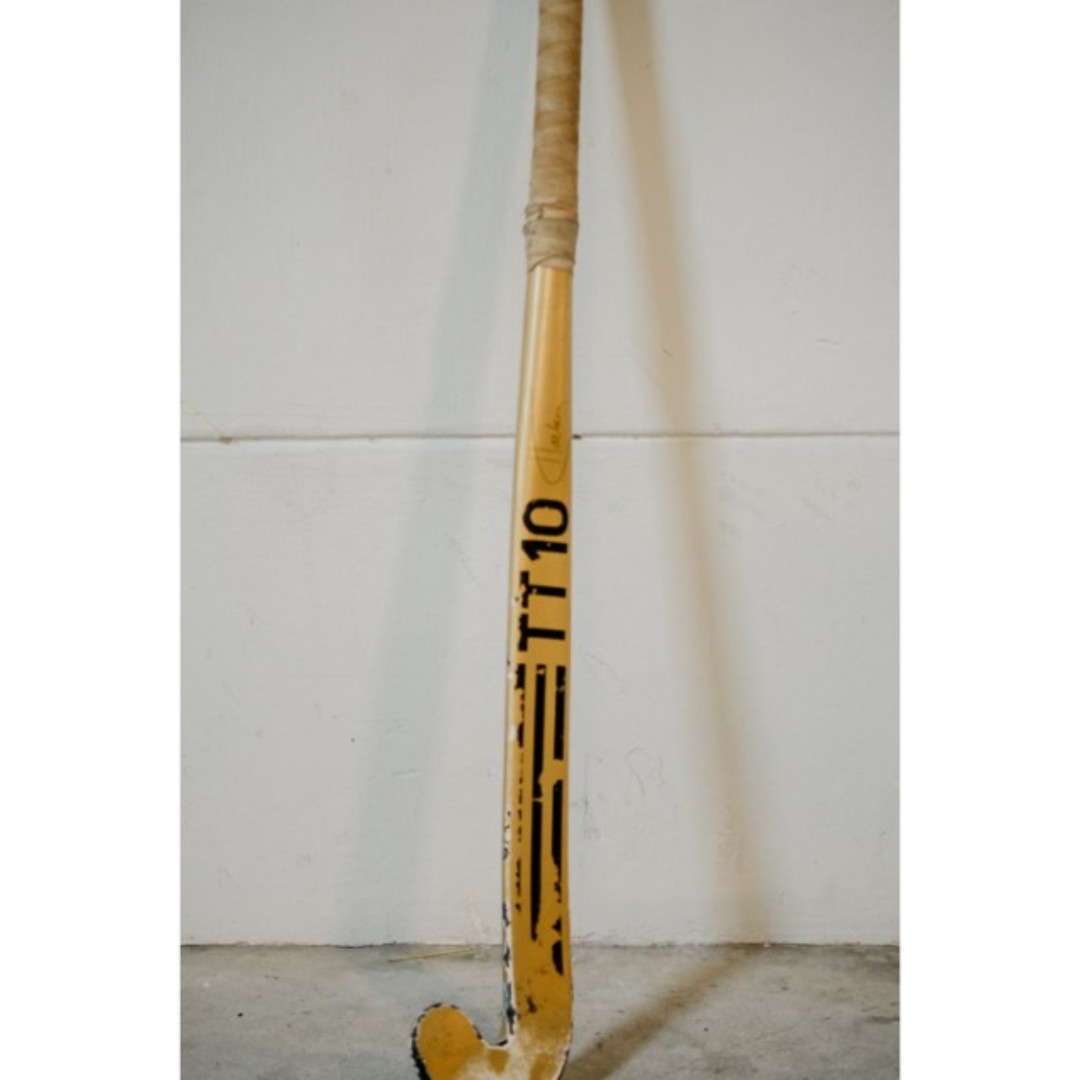 Adidas TT10 (Gold) Hockey Stick, Sports 