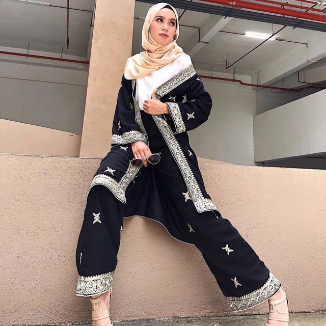 Cardigan for saree store