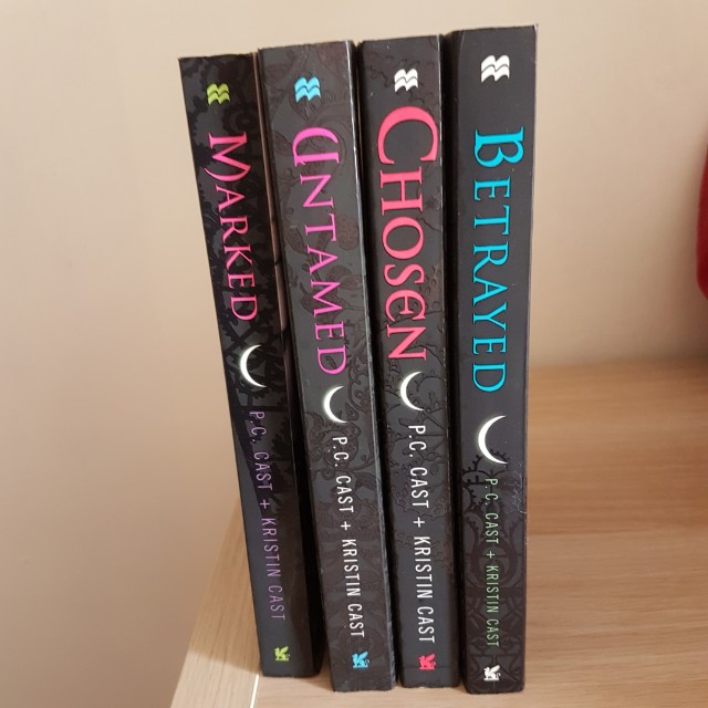 House Of Night Novel Set Of 4 Books Betrayed Chosen Untamed