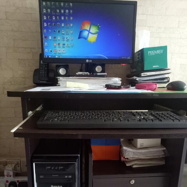Intel Desktop Computer Set, Computers & Tech, Desktops on Carousell