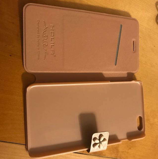 iPhone 6 Plus casing (Category: Other Mobile & Gadget Accessories) located in Singapore. Submitted by aidylmil (Listing ID 153333446, Image 2). Description: .
