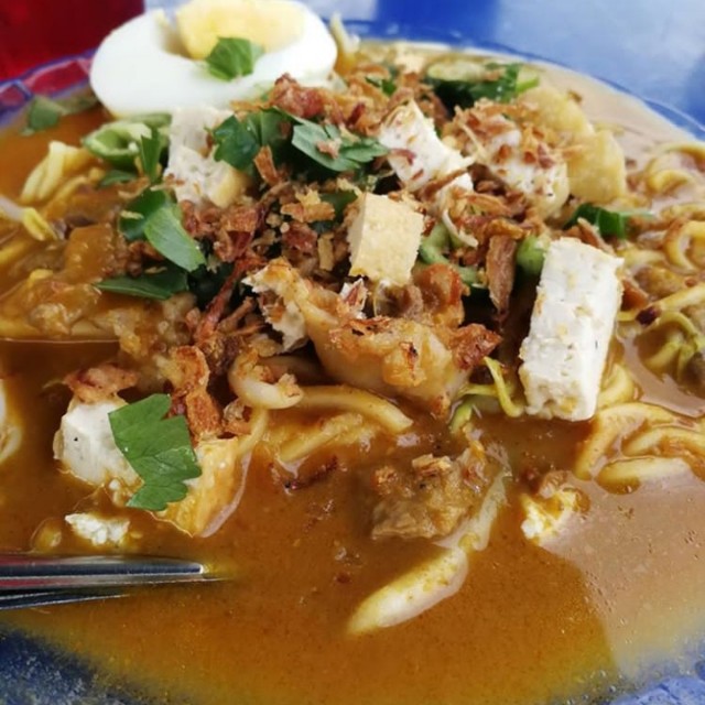 Mee Rebus Singapura Food Drinks Packaged Snacks On