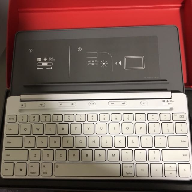 Microsoft Universal Mobile Keyboard, Computers & Tech, Parts