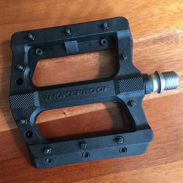 Nukeproof Flat Pedals (Category: Bicycles) located in Singapore. Submitted by jake_888 (Listing ID 149656270, Image 3). Description: BRANDNEW and AUTHENTIC * Nylon-reinforced composite body * Replaceable pins * 4 Sealed bearings * Dimension 98 x 95 x 17mm * Weight per pair 354grams * for AM/XC/DH/FR #nukeproof #neutron #pedals #flatpedals #mtb.