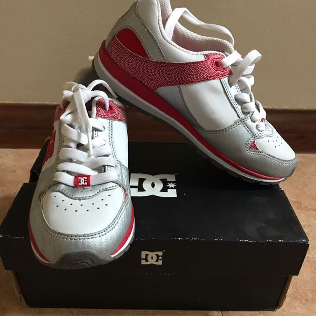 dc red sneakers