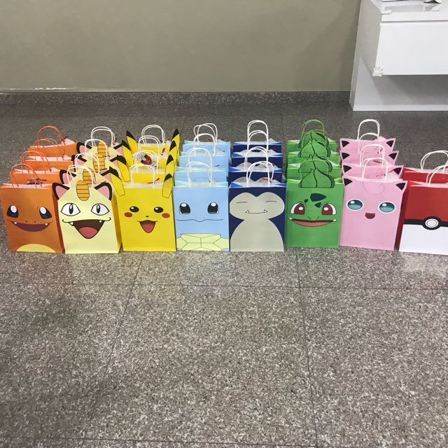Pokemon Goody Bag Gotta Catch Them All On Carou