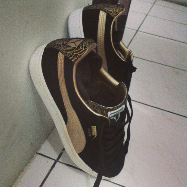 puma suede motif