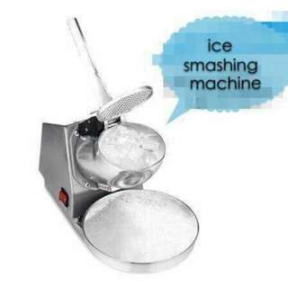 Ice smashing machine