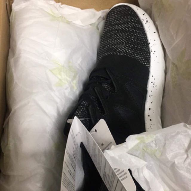 Adidas originals tubular vrl w cheap black