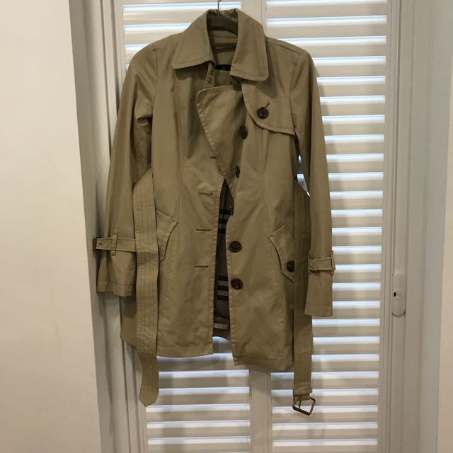 burberry blue label trench coat