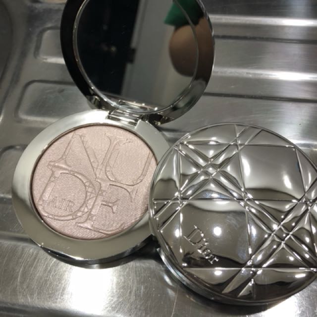 dior luminizer 001