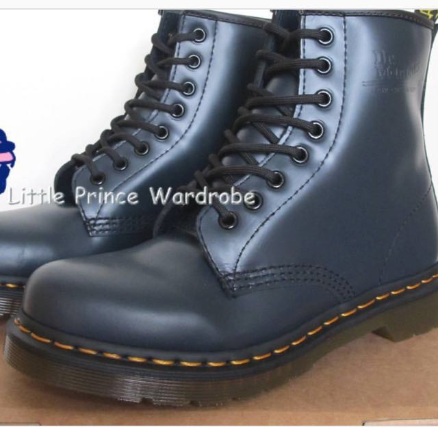 blue 1460 dr martens