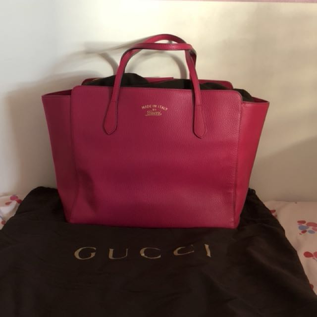 gucci swing tote