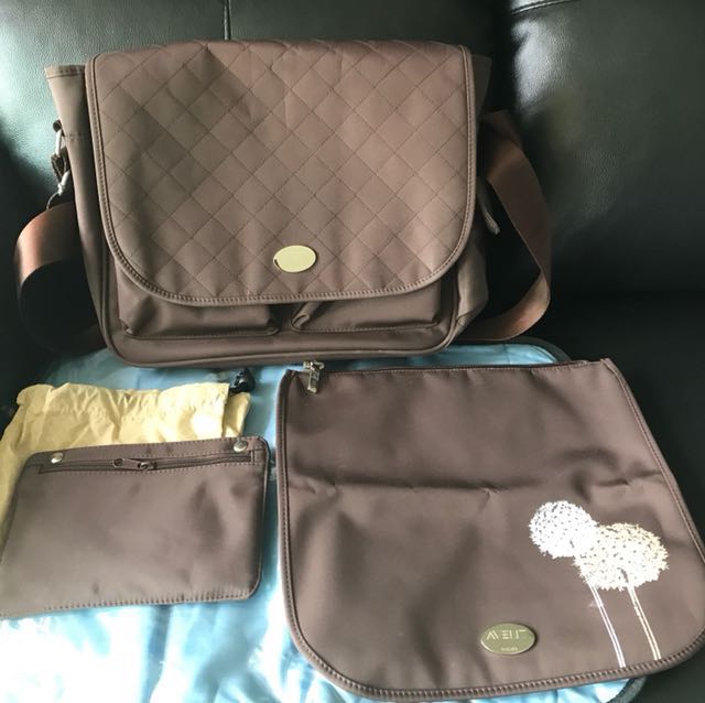 Philips Avent Urban Nursing Diaper Bag Babies Kids Nursing Feeding Breastfeeding Bottle Feeding On Carousell