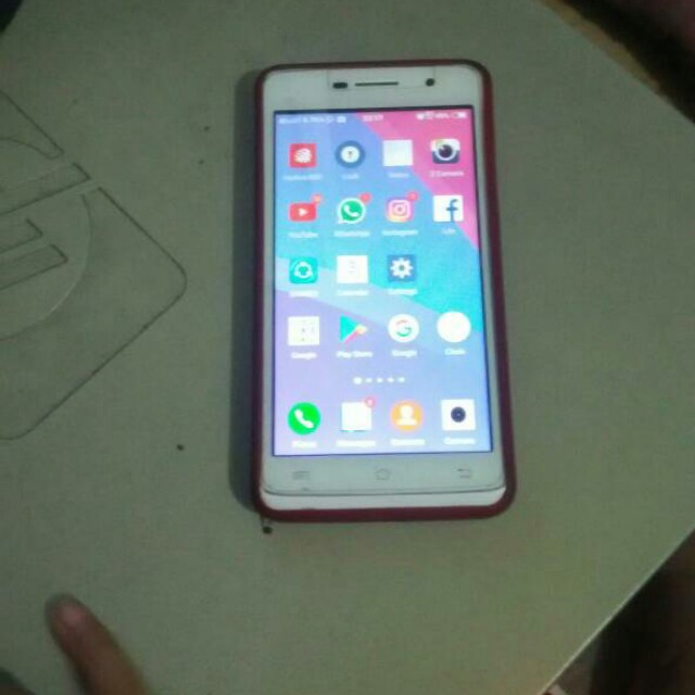 vivo 1613 model