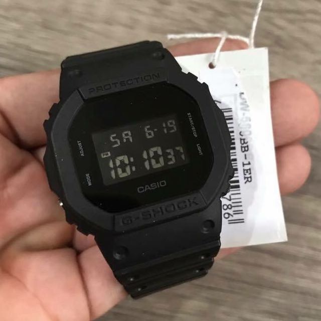 GSHOCK DW-5600BB-1ER, Men's Fashion, Watches on Carousell