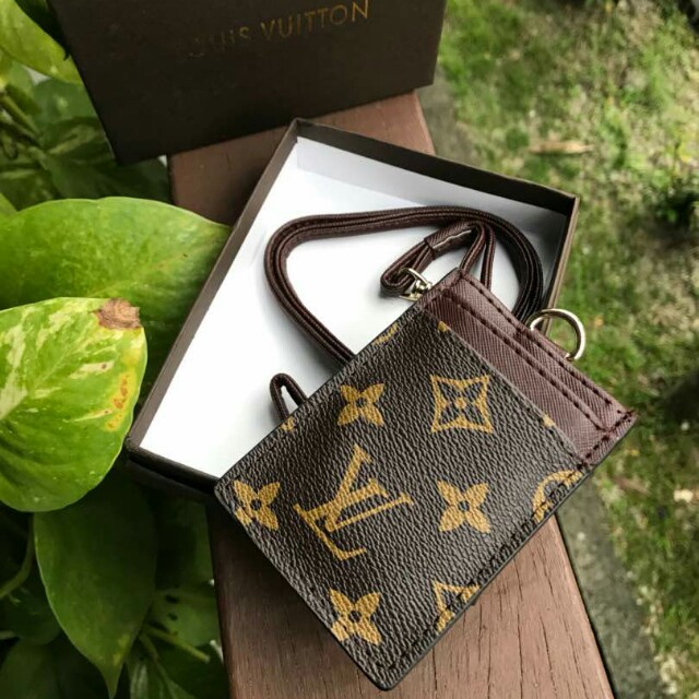 Lv lanyard online wallet