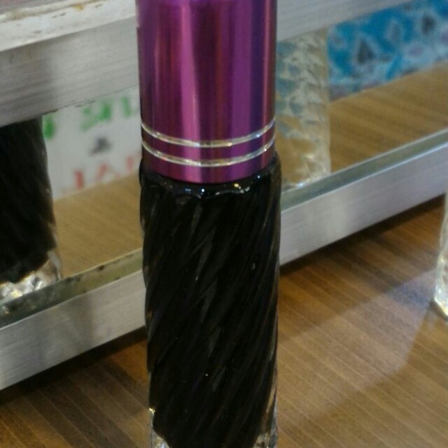 Minyak Misik Hitam Asli Antik Lainnya Di Carousell