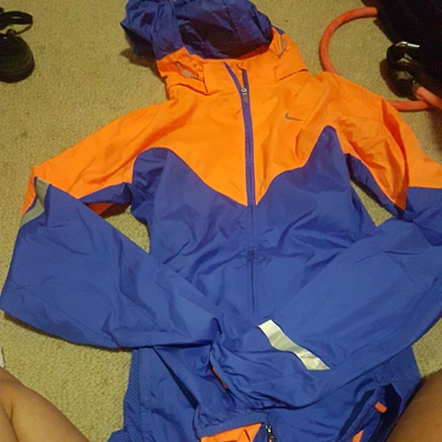 orange and blue nike windbreaker
