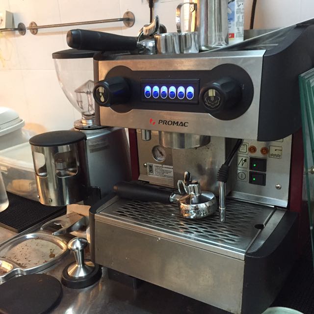 Promac coffee machine + grinder + table + water filter, TV & Home