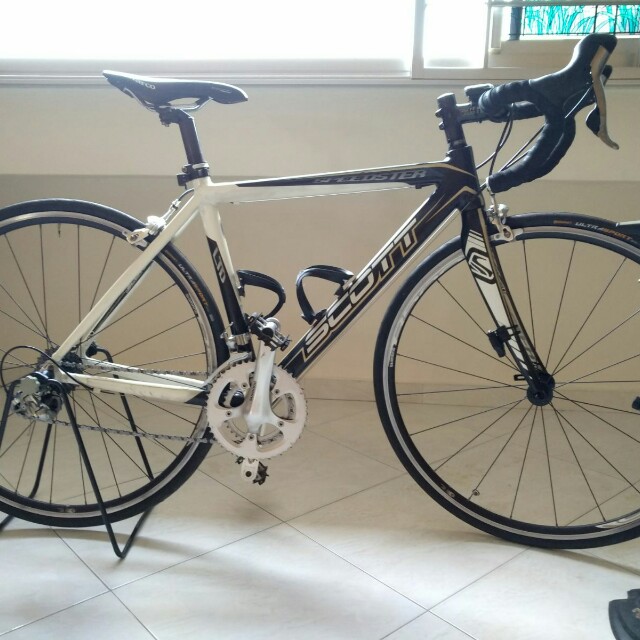 scott 105 road bike