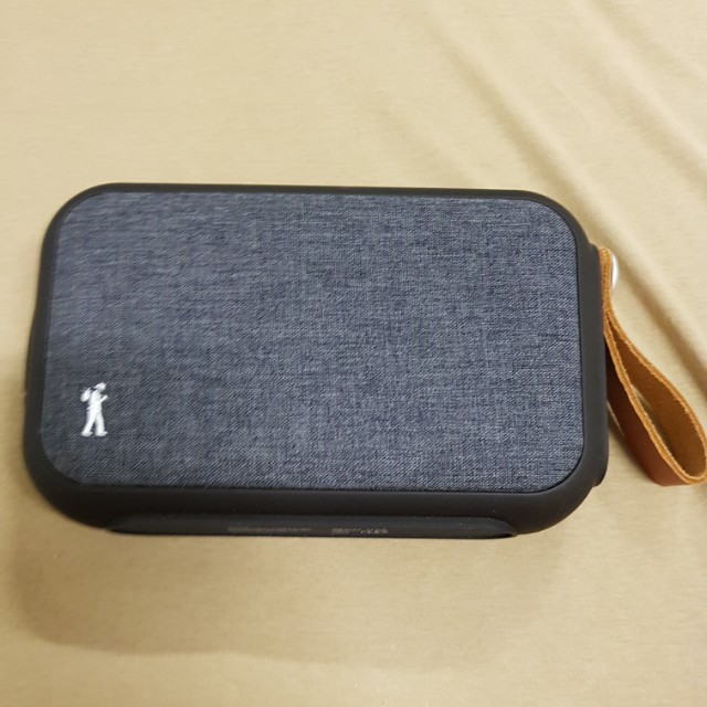 soniq portable bluetooth speaker