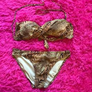 (Category: ) located in . Submitted by cheezyheart (Listing ID 153824429, Image 1). Description: .