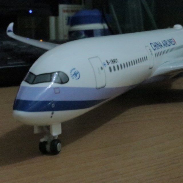 ☆絶版品☆ DELTAデルタ航空 飛行機 模型 A350-900 1/200 未使用品