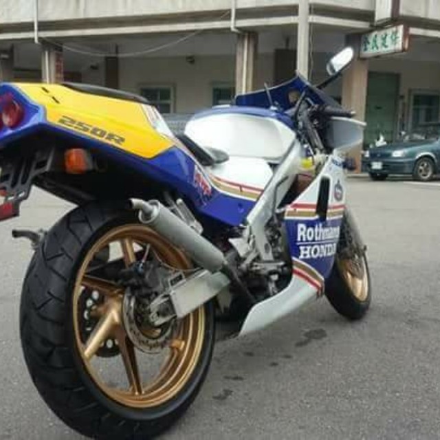 本田經典名機nsr250 烈火戰車整理完畢 機車 重機在旋轉拍賣